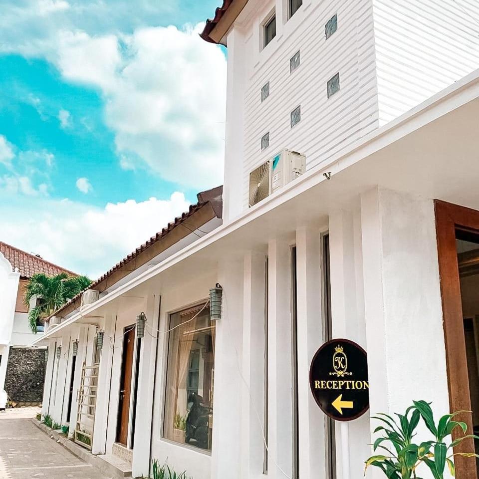 Kartiko Palagan Eksklusif Yogyakarta Hotel Kejayan Bagian luar foto